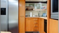 Pershing Yacht SILVER SEA - Galley